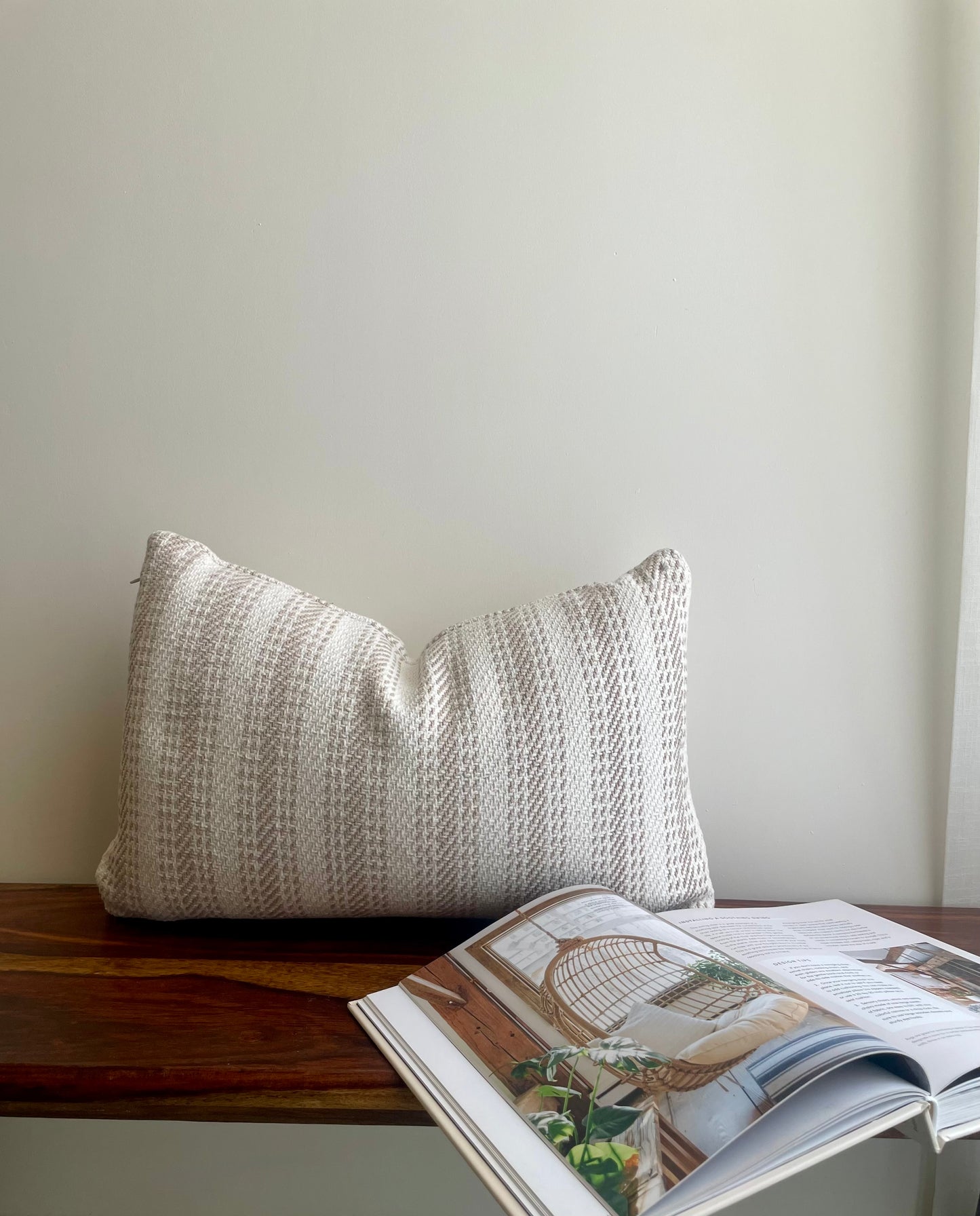Pea Pod Green Stripe Cushion cover